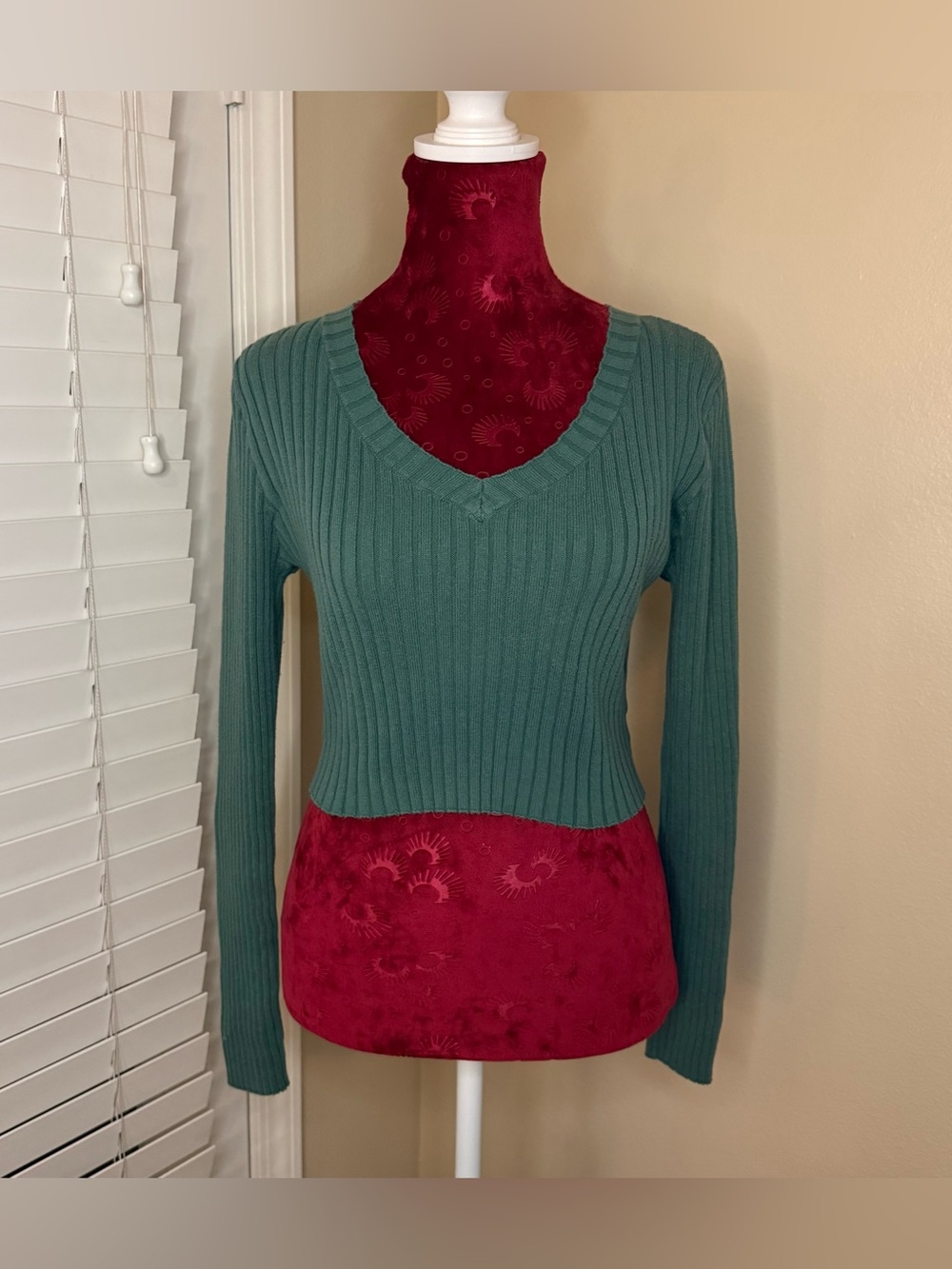 Fashion Nova Teal Ribbed V‑Neck Sweater
